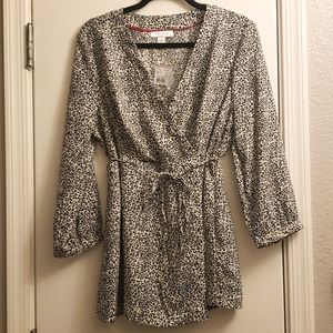 NWT Motherhood Maternity faux wrap leopard blouse
